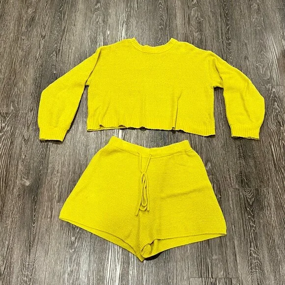 Anthropologie Cozy Lounge Set - Picture 2 of 5